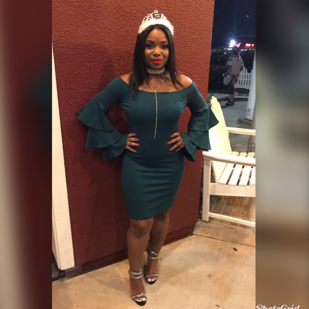 Emerald Green Dress 👗